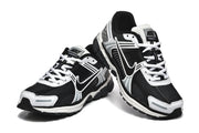 Nike Vomero 5 Sneakers Black White Grey