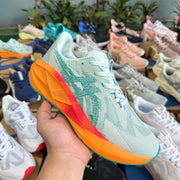 ASICS NOVABLAST 5 LE Running Shoes White Orange