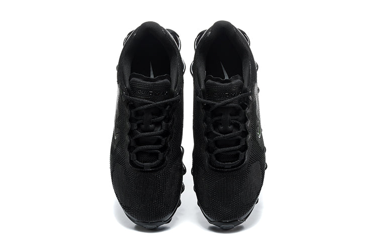 Nike Air Max Black Low-Top Sneakers