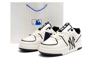 MLB New York Yankees Low-Top Sneakers in White and Black