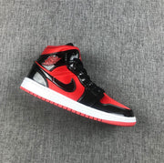 Air Jordan 1 Mid Sneakers Black Red White BQ6472-600