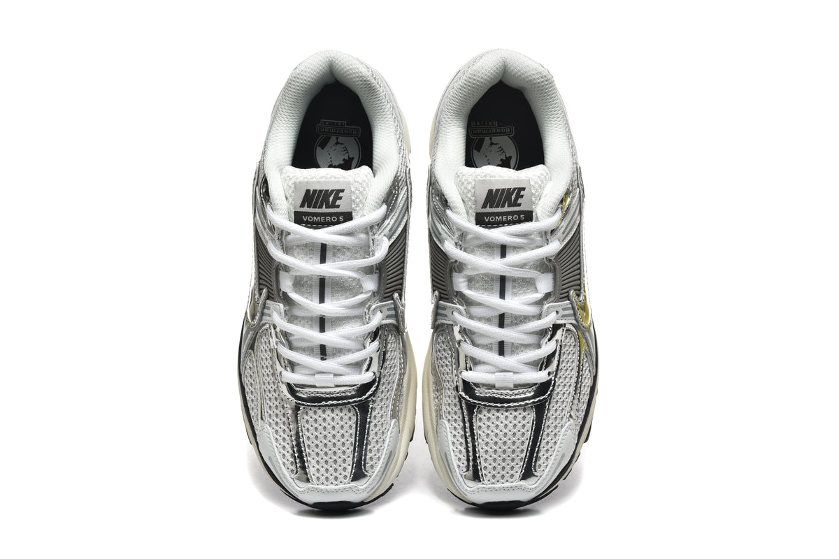 Nike Vomero 5 Silver and White Sneakers