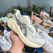 ASICS NOVABLAST 5 LE Running Shoes, White and Black