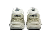 Nike Vomero Sneakers in White and Sage Green