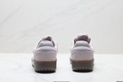 Nike Terra Manta Sneakers in Light Gray and Pink