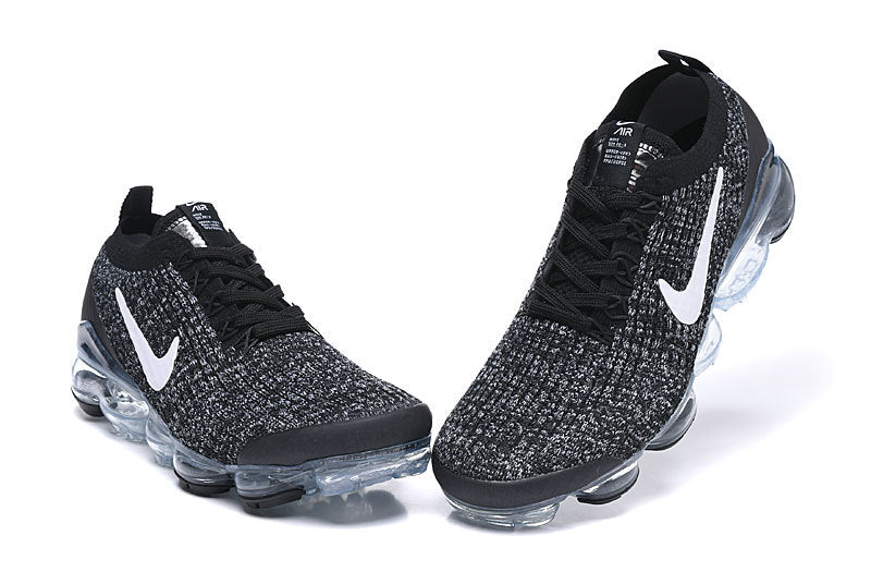 Nike Air VaporMax Flyknit Black White Sneakers AJ6900-212
