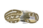 ASICS GEL-KAYANO 14 Sneakers White Gold