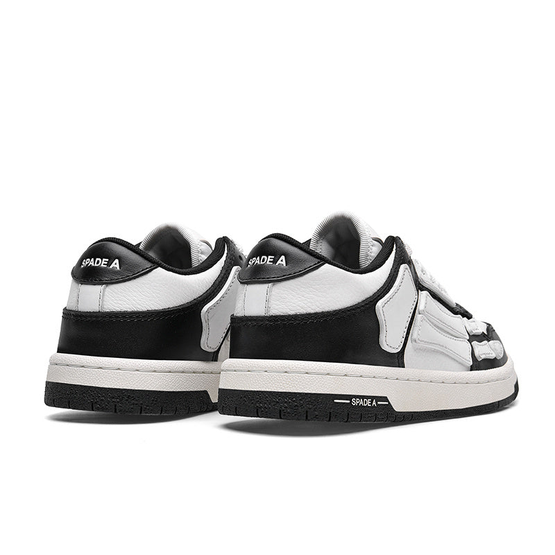 Black and White Spade A Low-Top Sneakers MFS003-004