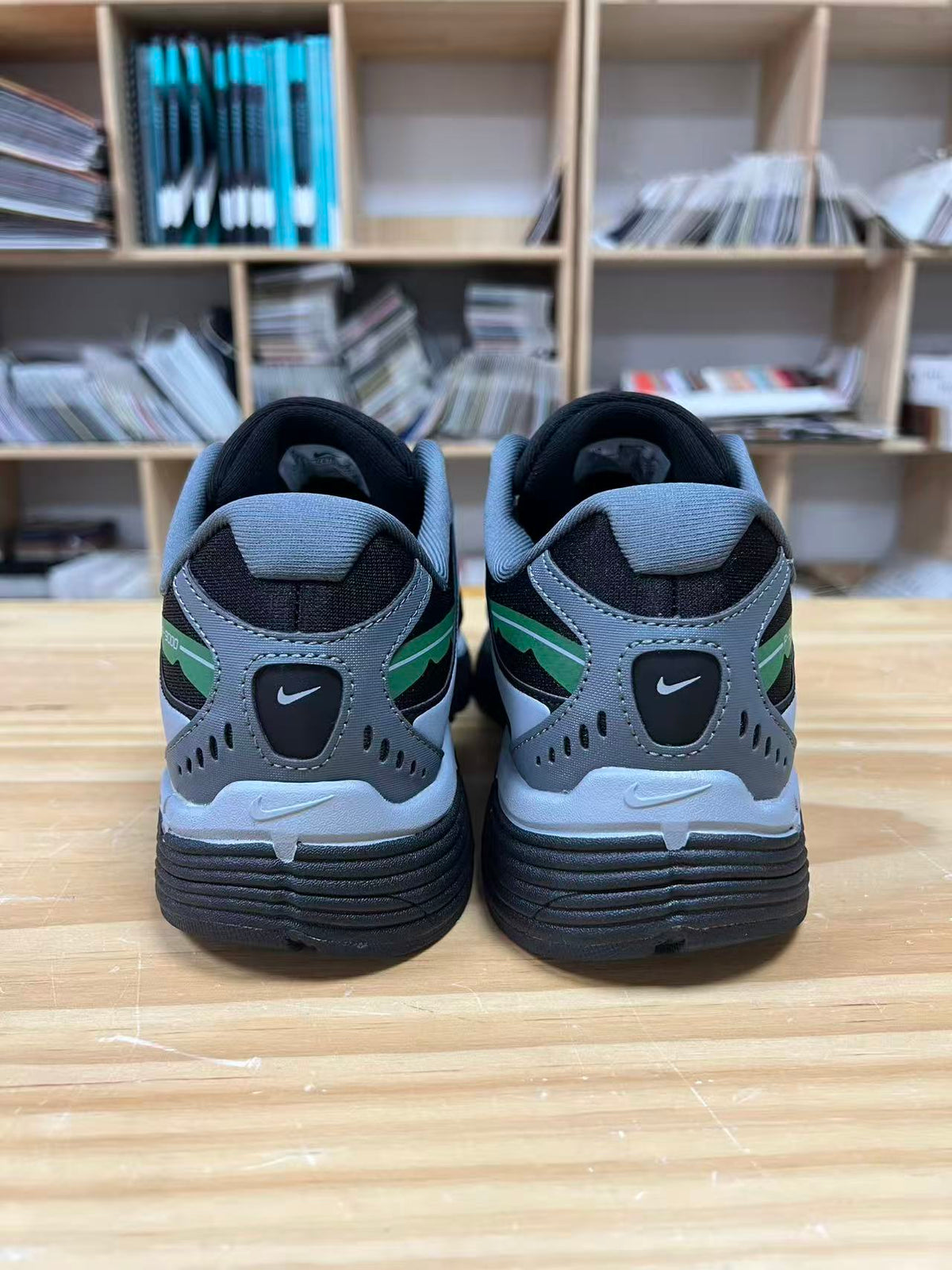 Nike P-9000 Sneakers Black Grey Green IZ4752-004