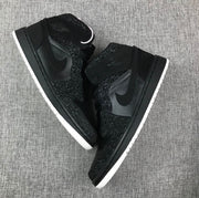Jordan Air Jordan 1 Mid Black and White Sneakers 554724-001