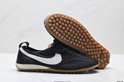 Nike Jacquemus Low-Top Sneakers Black White Gum