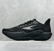 Brooks Hyperion Max Running Sneakers