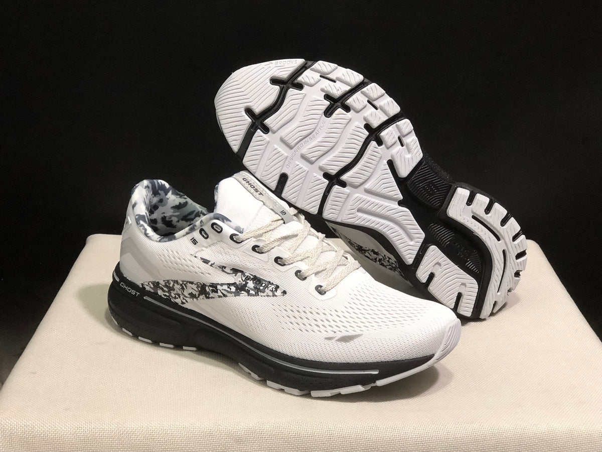 Brooks Ghost 15 Running Shoes