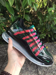 Nike Air Max 720 Sneakers in Green, Black and Pink