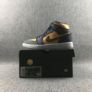 Air Jordan 1 Mid SE Black and Gold Sneakers 852542-401