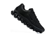 Nike Air Max Black Low-Top Sneakers