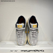 Nike Air Zoom Vomero 5 Running Shoes White Grey Yellow