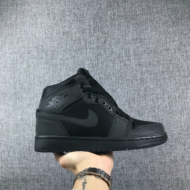 Air Jordan 1 Retro High Black Rose Sneakers