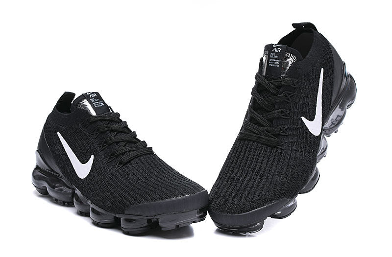 Nike Air VaporMax Flyknit Black White AJ6900-001 Sneakers