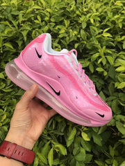 Nike Air Max 720 Pink Sneakers