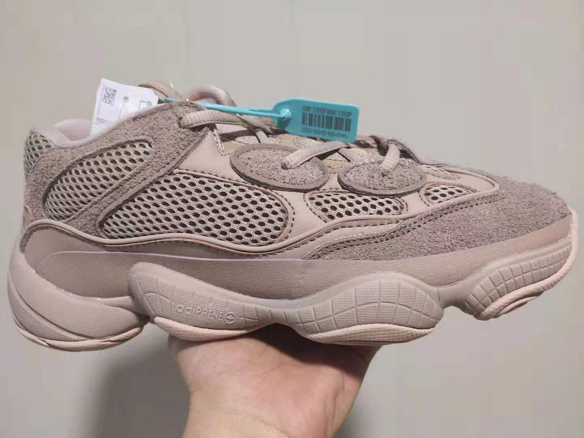 adidas Yeezy 500 FW7019 Sneakers in Taupe