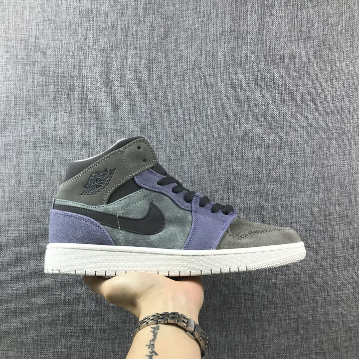 Jordan 1 Mid SE Sneakers Grey Purple 852842-203