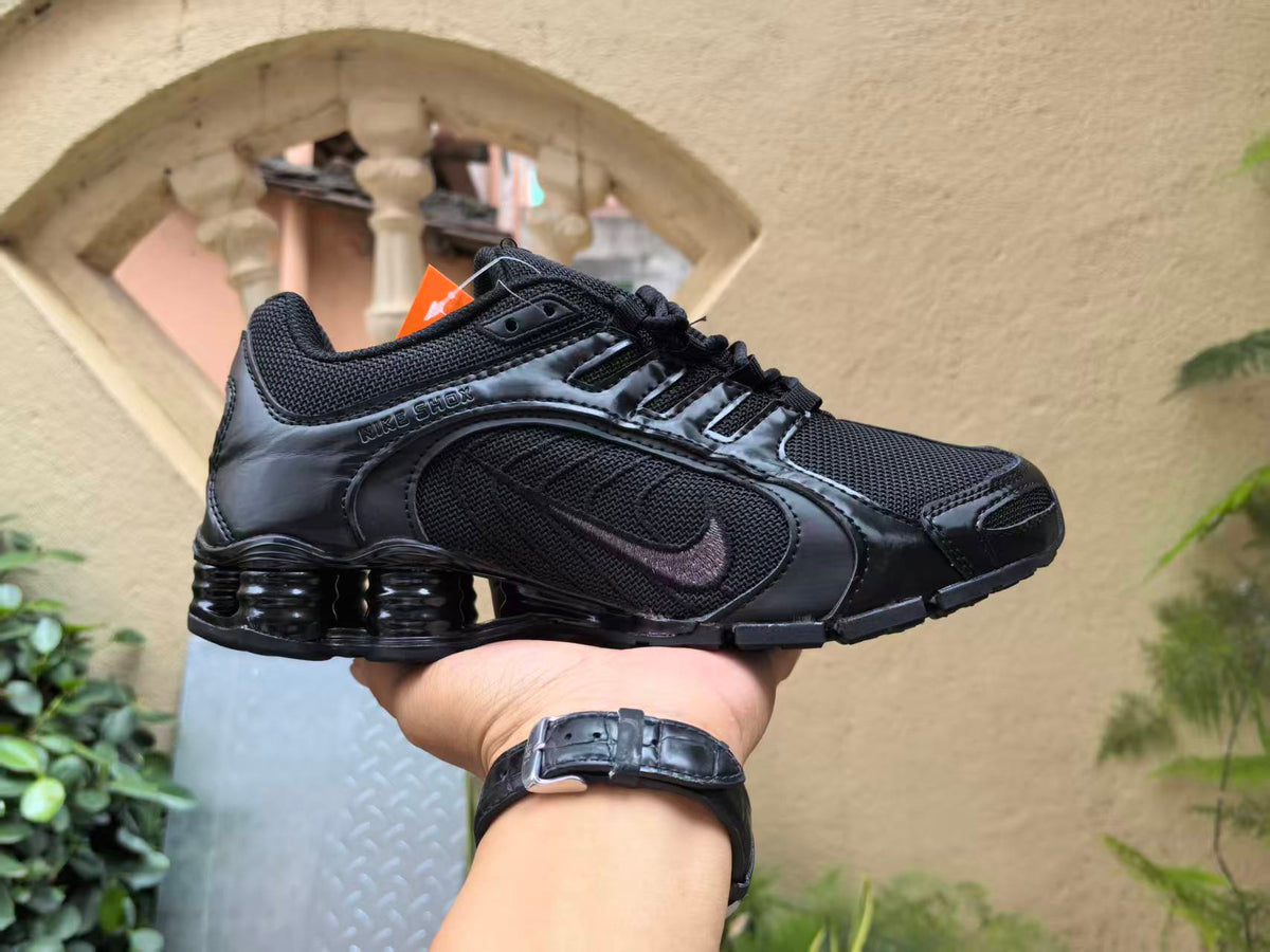 Nike Shox Black Sneakers