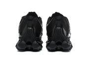 Nike Air Max Black Low-Top Sneakers