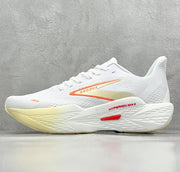 Brooks Hyperion Max Running Sneakers