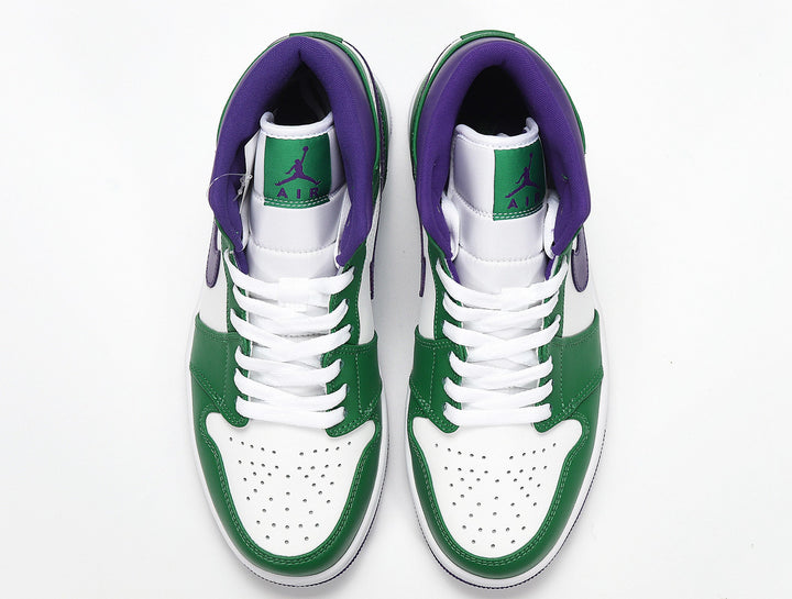 Air Jordan 1 High OG Court Purple Sneakers 555088-041