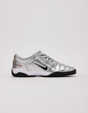 Nike Total 90